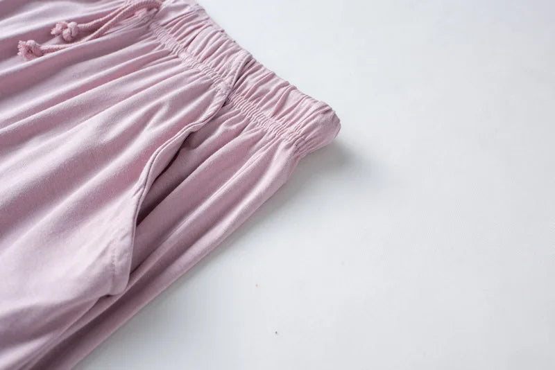 Spring and summer new ladies pajamas three-piece short-sleeved shorts trousers modal soft T-shirt pajamas women's loose home set
