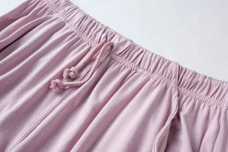 Spring and summer new ladies pajamas three-piece short-sleeved shorts trousers modal soft T-shirt pajamas women's loose home set