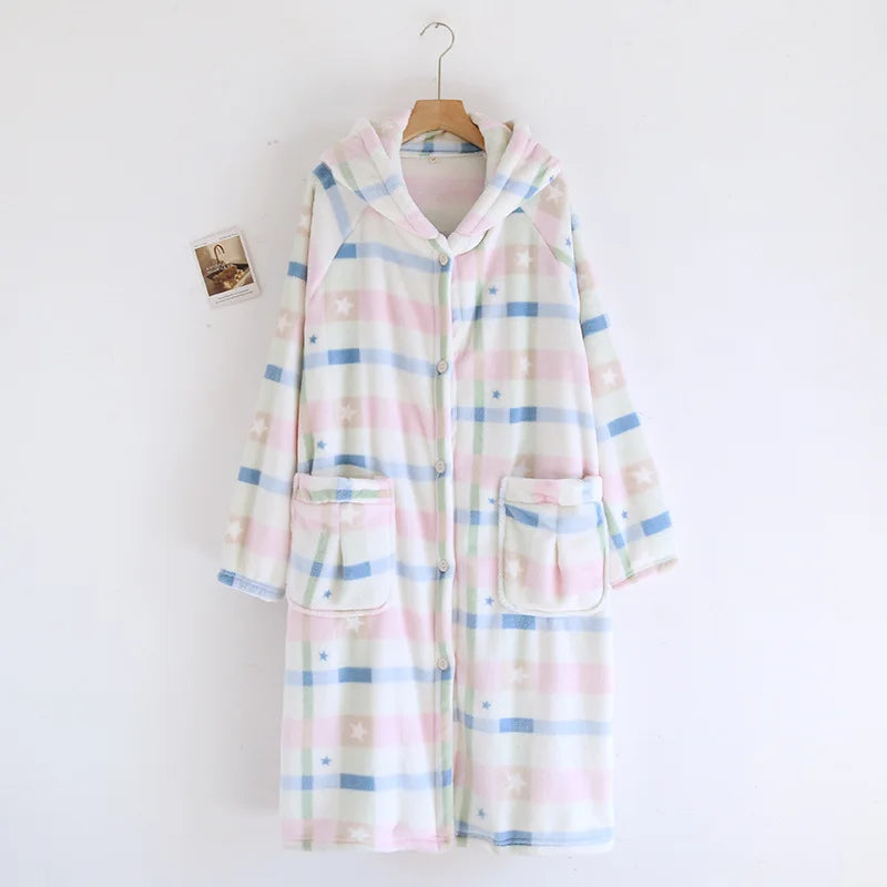 2025 Winter New Flannel Sleeping Robe Women's Bathrobe Long Thickened Velvet Cute Sweet Hooded Home Robe Sleepwear Ladies