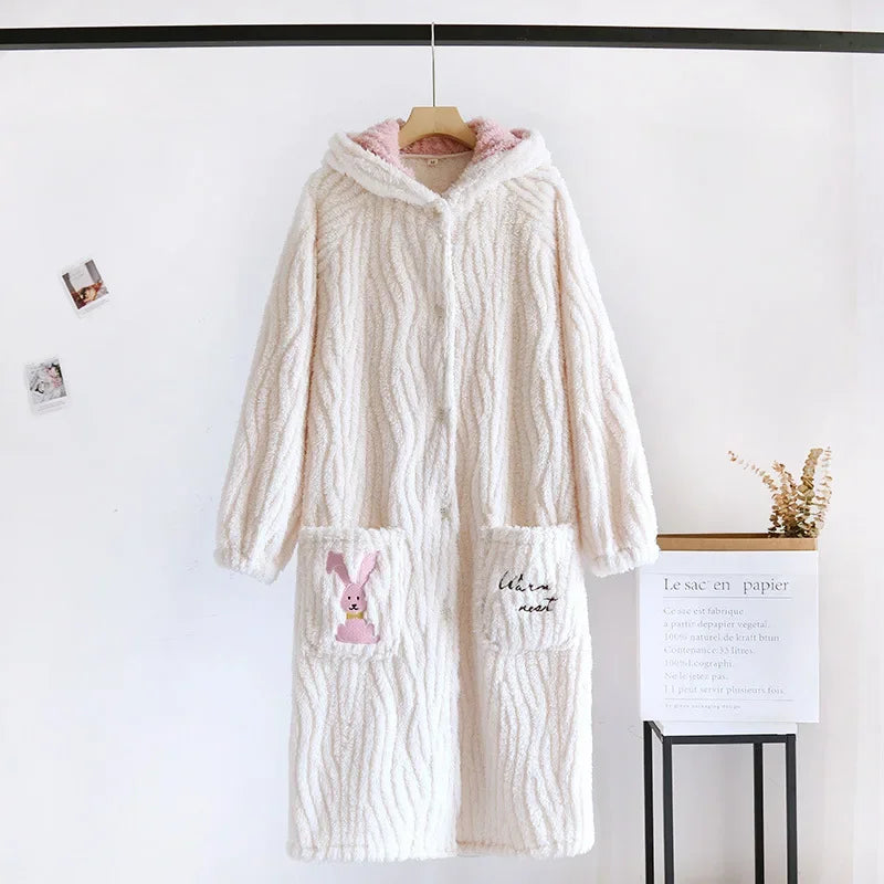 Autumn and Winter New Women's Nightgown Flannel Nightdress Warm Thickened Sweet Cute Large Size Home Clothes Gown Bath Robe