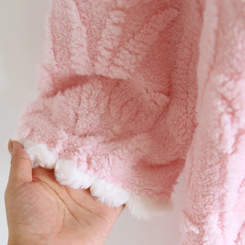 2025 New Autumn/Winter Women's Flannel Sleeping Skirt Long Sleeve Thickened Warm Long Style Loose Sleeper Robe Home Clothing