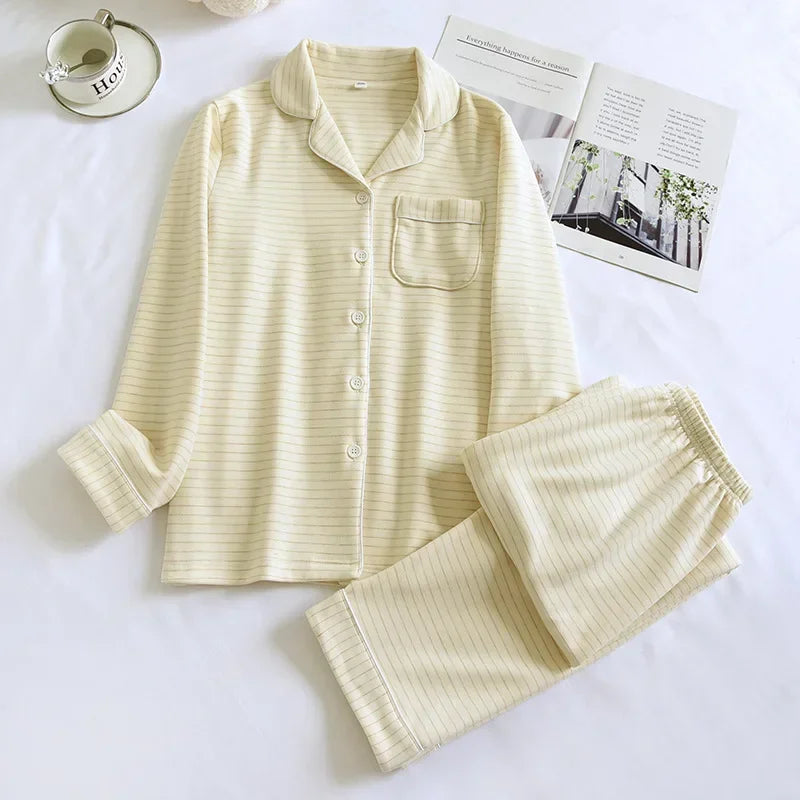 2025 Autumn/Winter New Women's Pajama Set Long Sleeve Long Pants Two Piece Set Striped German Velvet Warm Thick Home Clothes