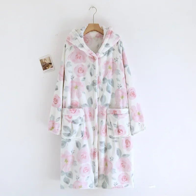2025 Winter New Flannel Sleeping Robe Women's Bathrobe Long Thickened Velvet Cute Sweet Hooded Home Robe Sleepwear Ladies