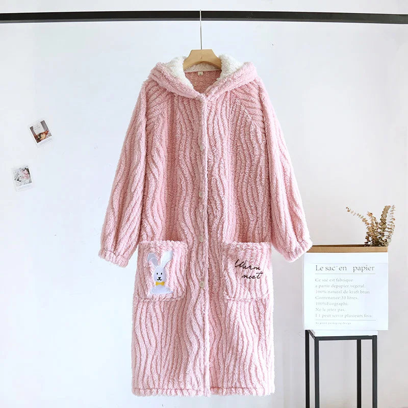 Autumn and Winter New Women's Nightgown Flannel Nightdress Warm Thickened Sweet Cute Large Size Home Clothes Gown Bath Robe