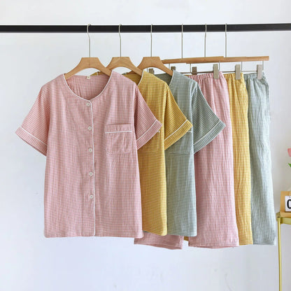 2025 Spring/Summer Couple Pajama Set 100% Cotton Gauze Short Sleeves+Capris Two Piece Men's and Women's Checkered Home Fur